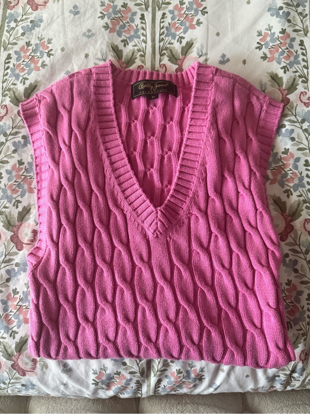Bobby Jones Pink Cable-Knit V-Neck Sweater Vest